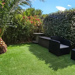 Studio Avec Jardin Fréjus